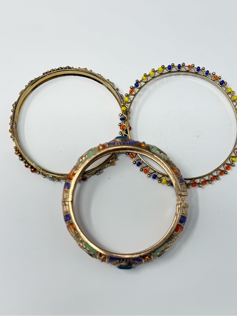🚨SOLD🚨Women Gold Tone Bracelet Stack - Picture 4 of 9